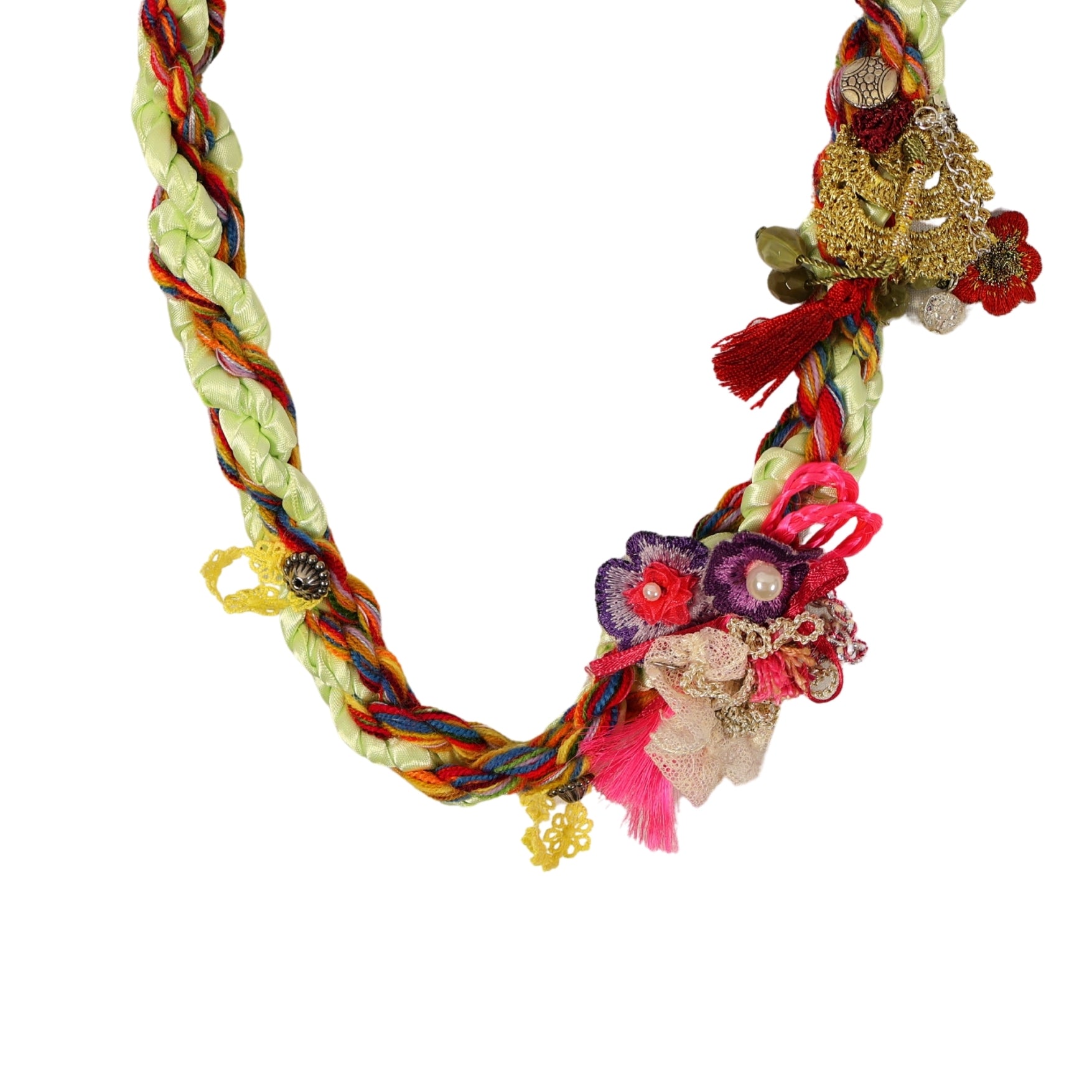 Green Spring – Handmade Necklace with Ribbon, Lace, and Vintage Details
