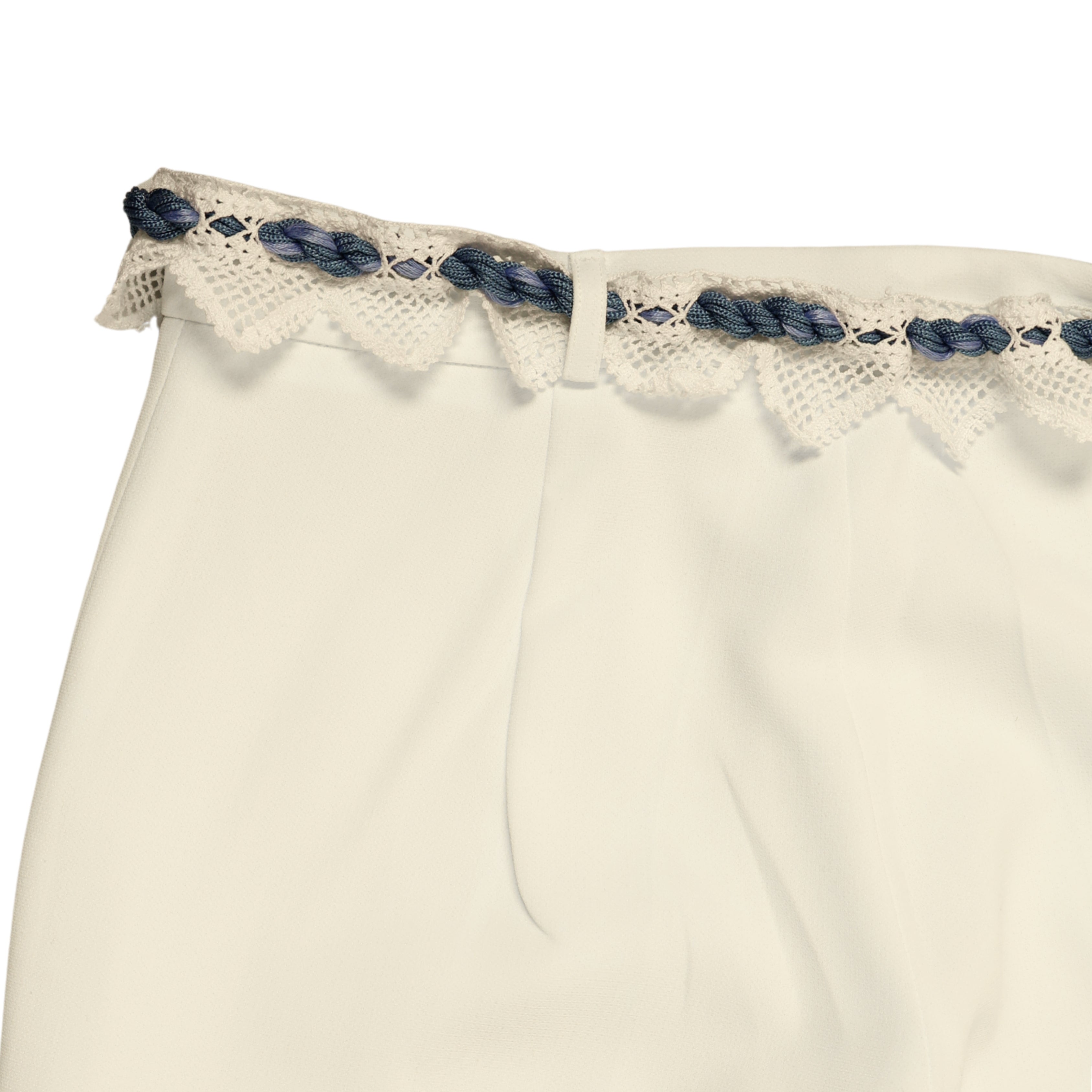 Mavi Hat – Krep Kumaş ve El Dokuma Kemer Detaylı Pantolon