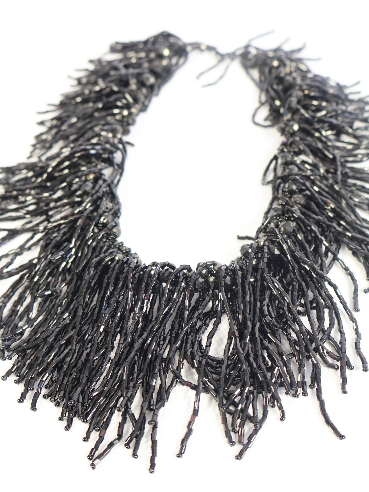 Night Glow – Black Cut Beaded Pendulum Necklace Design
