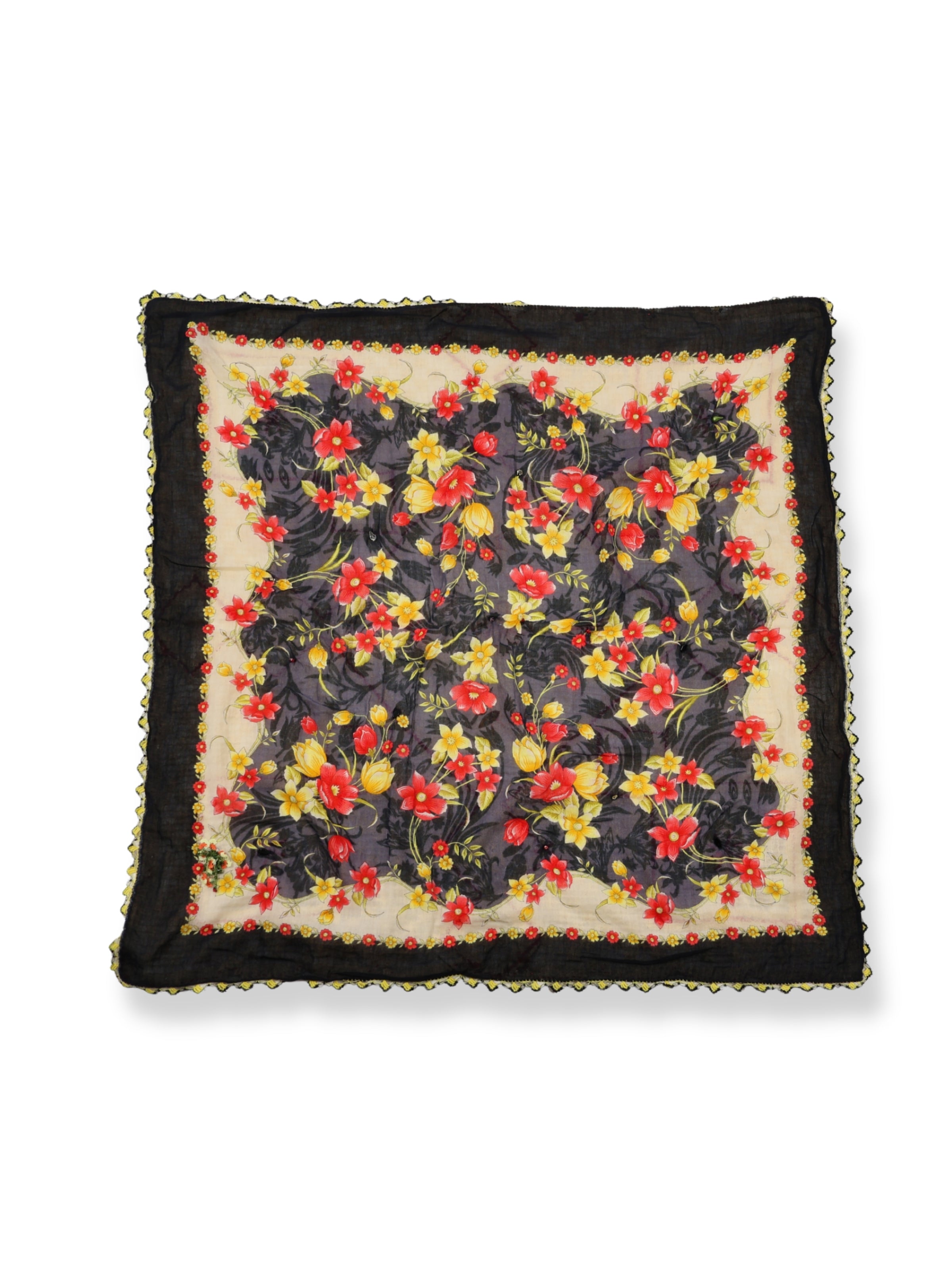 Renkli İz – 1990’lardan Uyarlama Dantelli Antika Yazma Örtü