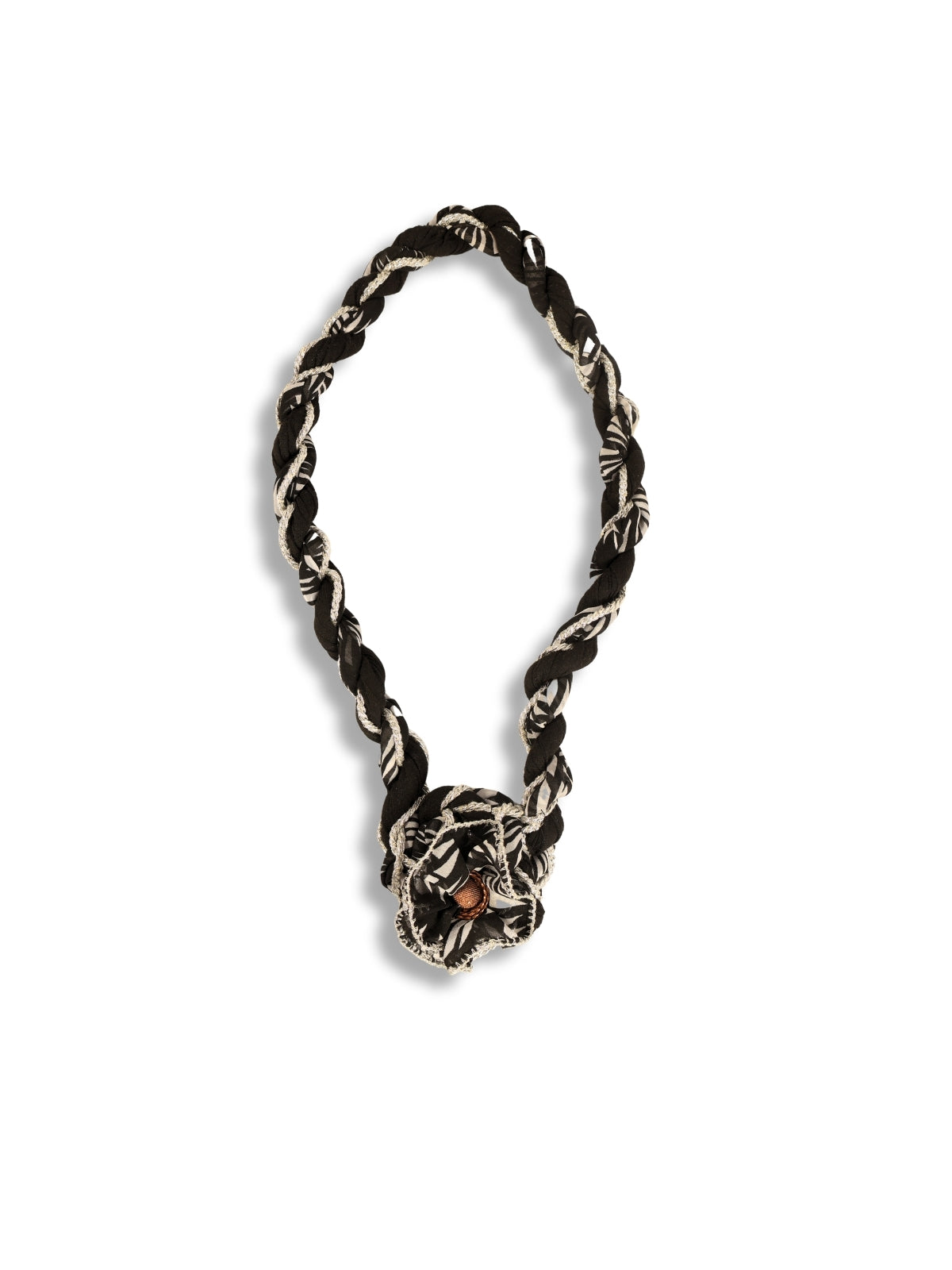 Yankı - Doğal Dokuma Bez ve Gümüş Simli Büklümlü Kolye