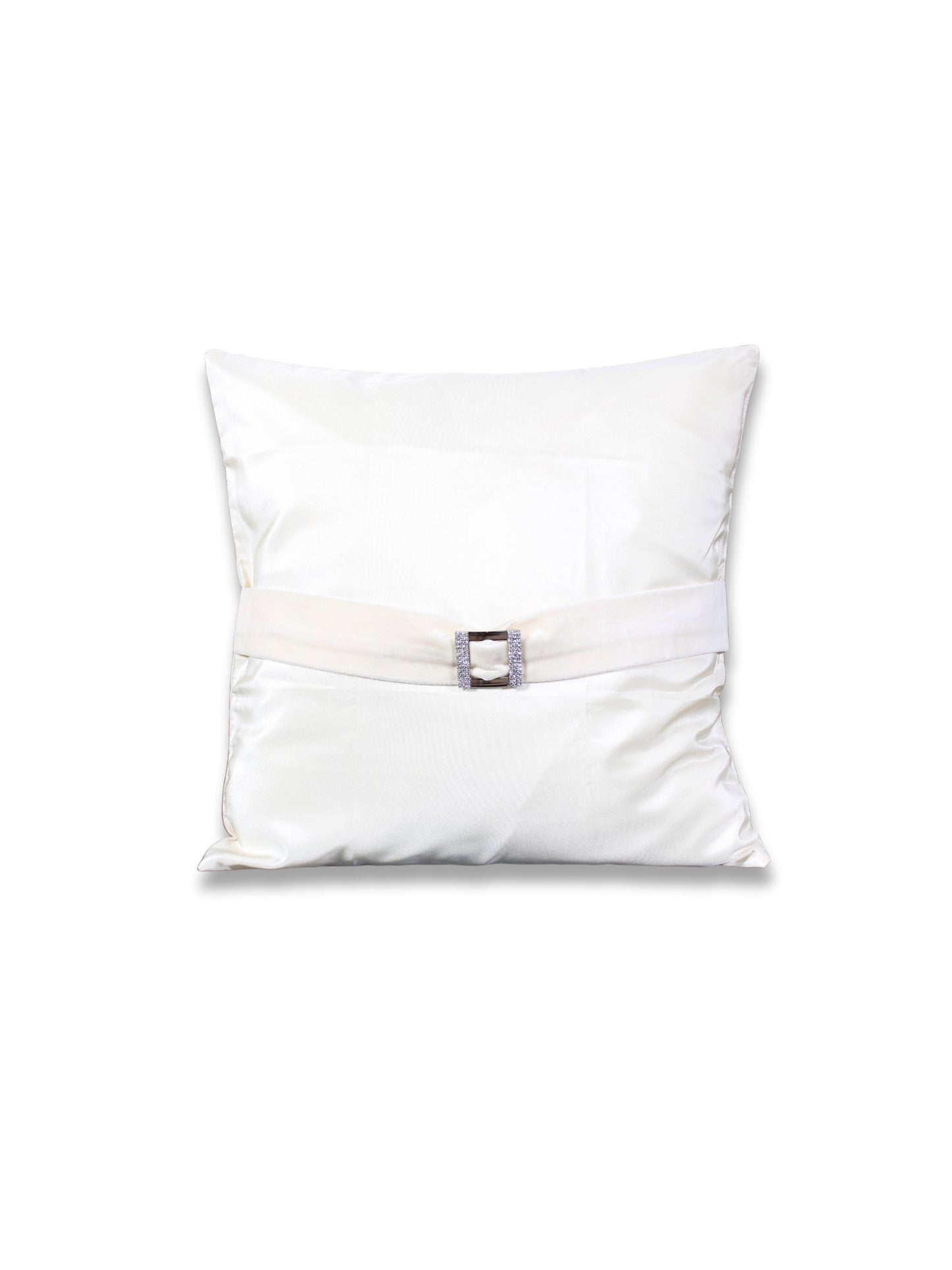 Saf Işık – Ekru Organze Kumaş Üzeri Kadife ve Taşlı Tokalı Kırlent Kılıfı