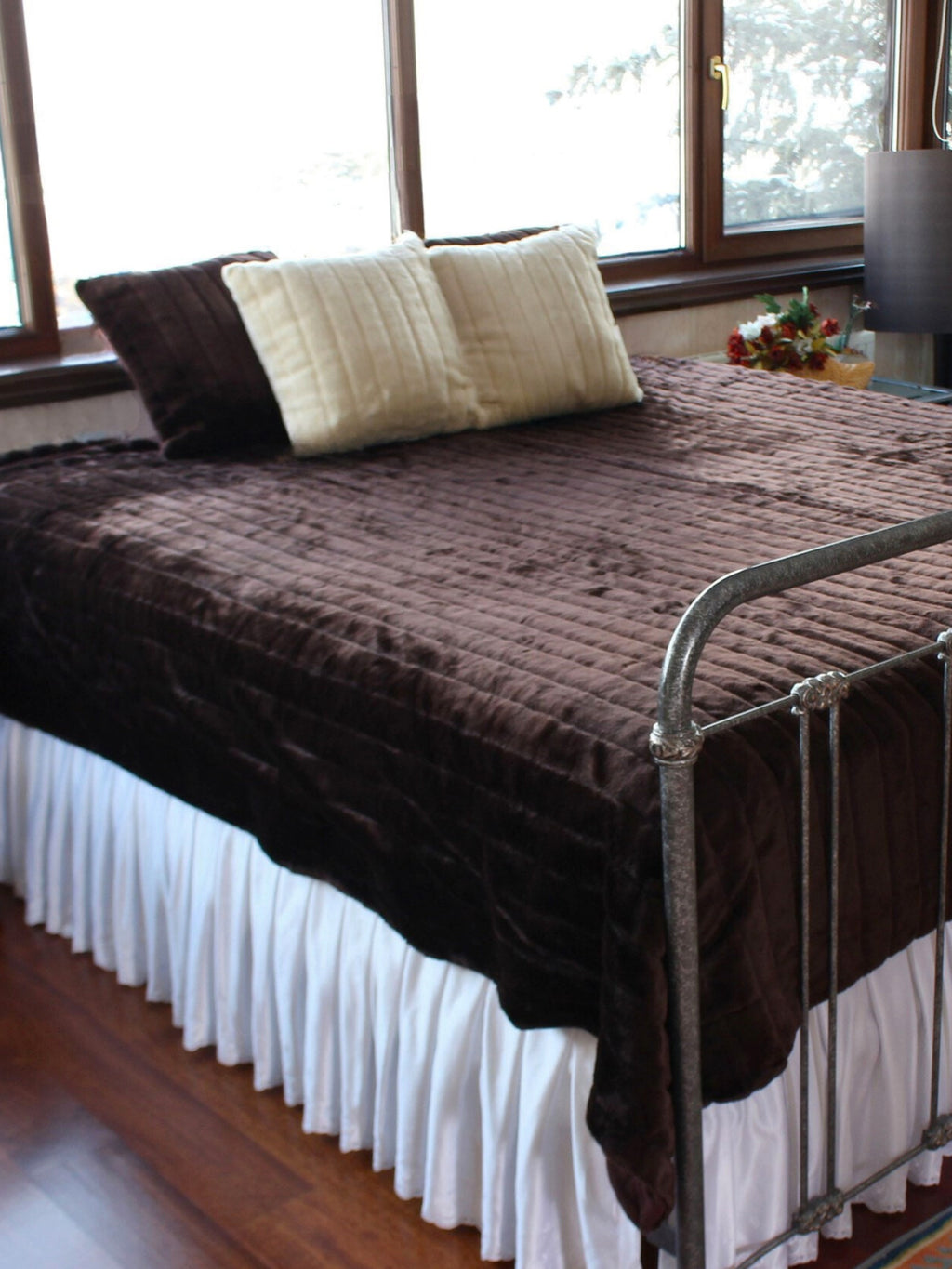 Mora – Brown Double Vintage Blanket & Pillow Set