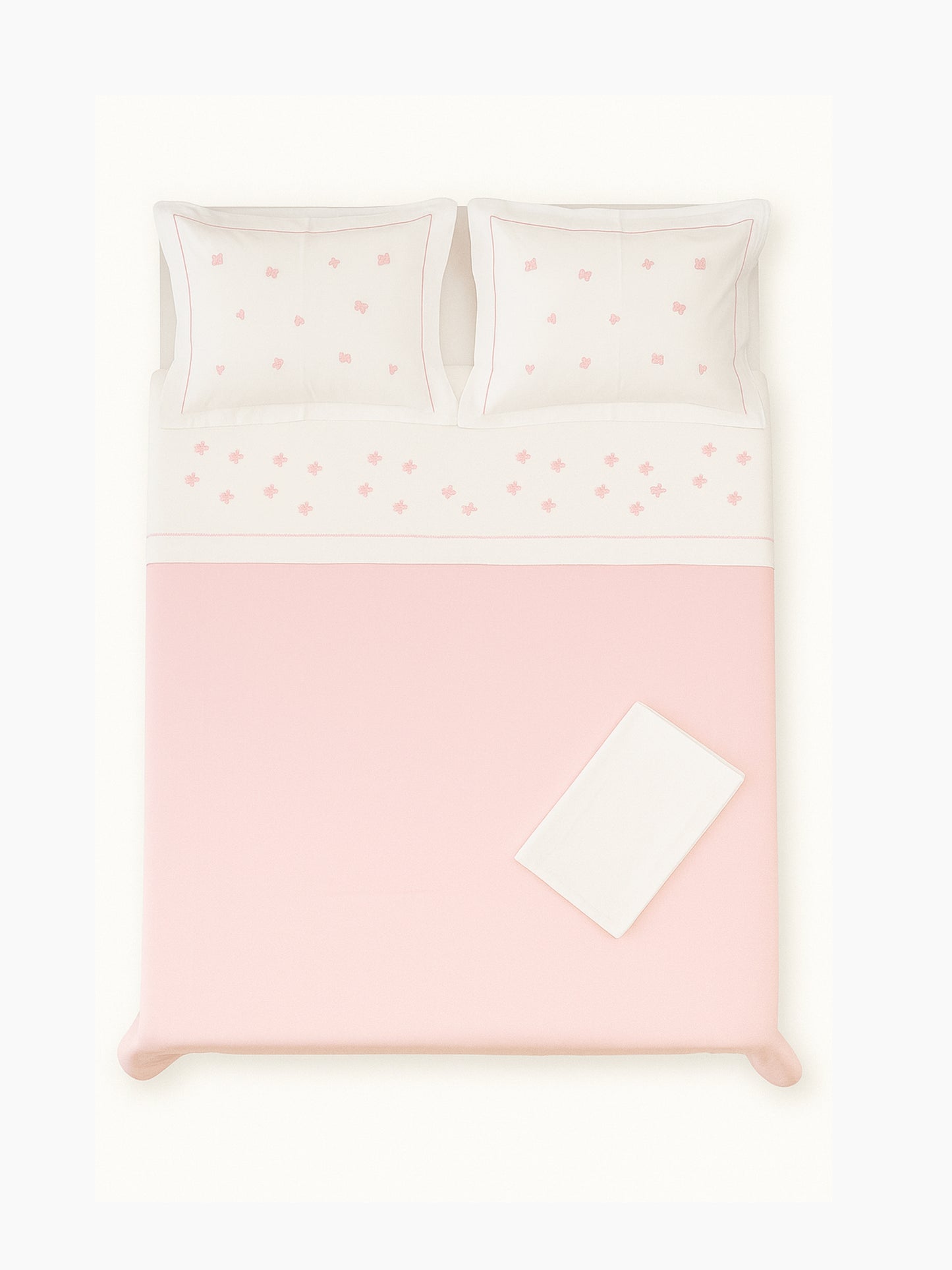 Güliz – Kalp Motifli Pamuklu Saten Çift Kişilik Nevresim Takımı