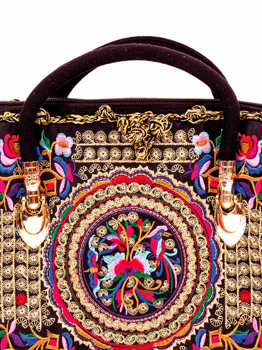 Leyla – Traditional Motif Gold Textured Bag